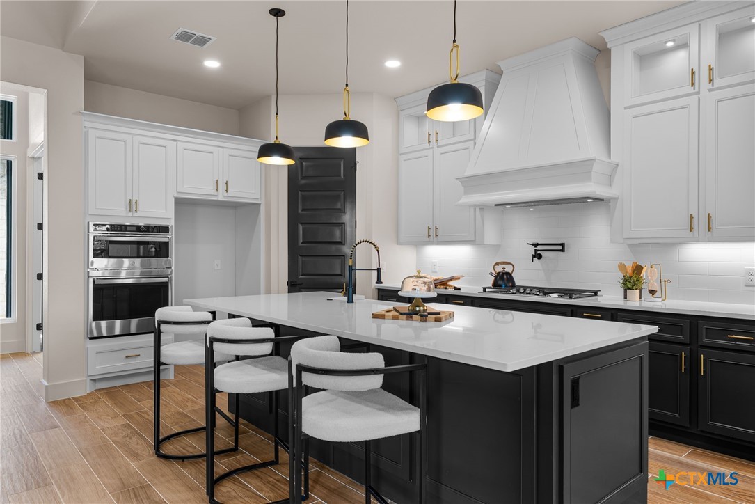 375 Shady Hollow