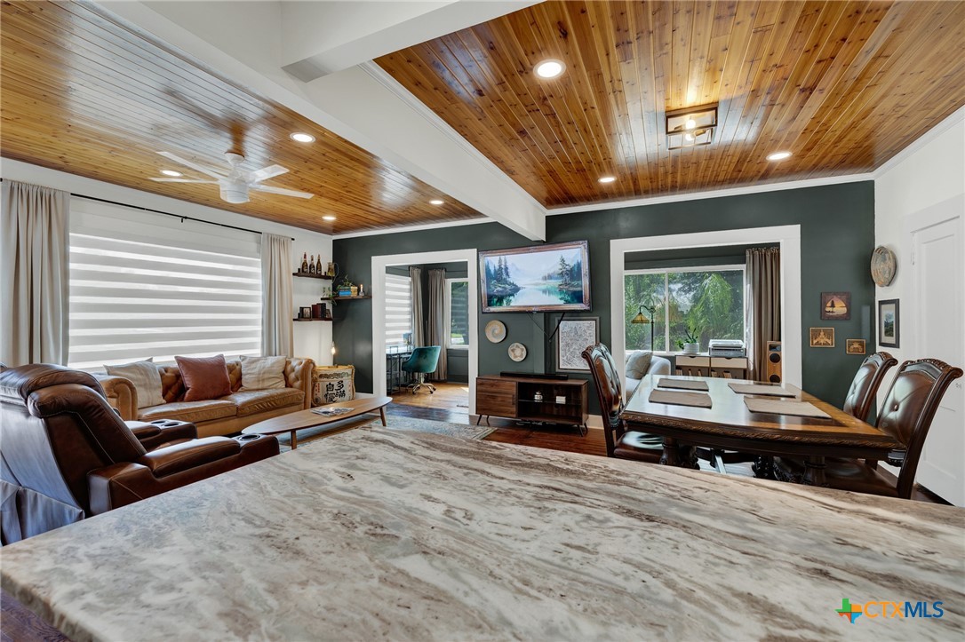 225 S Live Oak Avenue