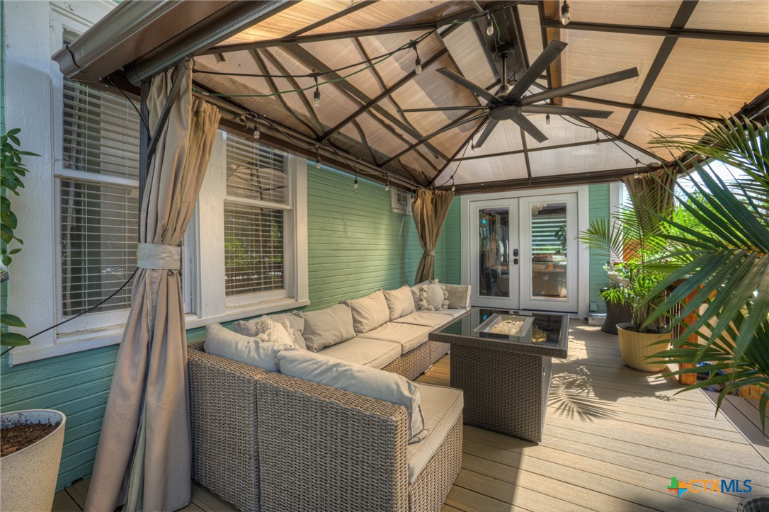 225 S Live Oak Avenue