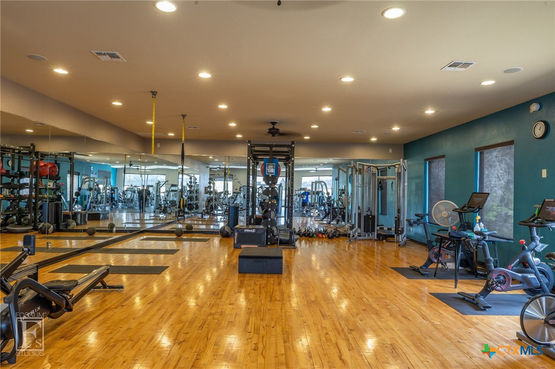 2473 Kookaburra Drive