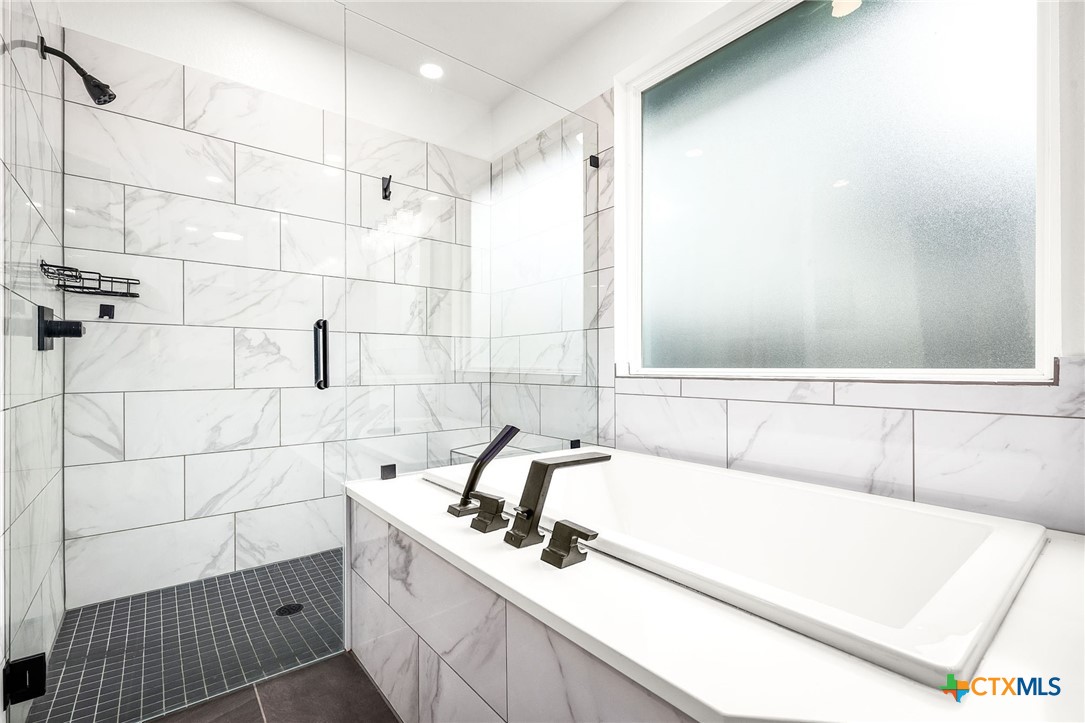 2473 Kookaburra Drive