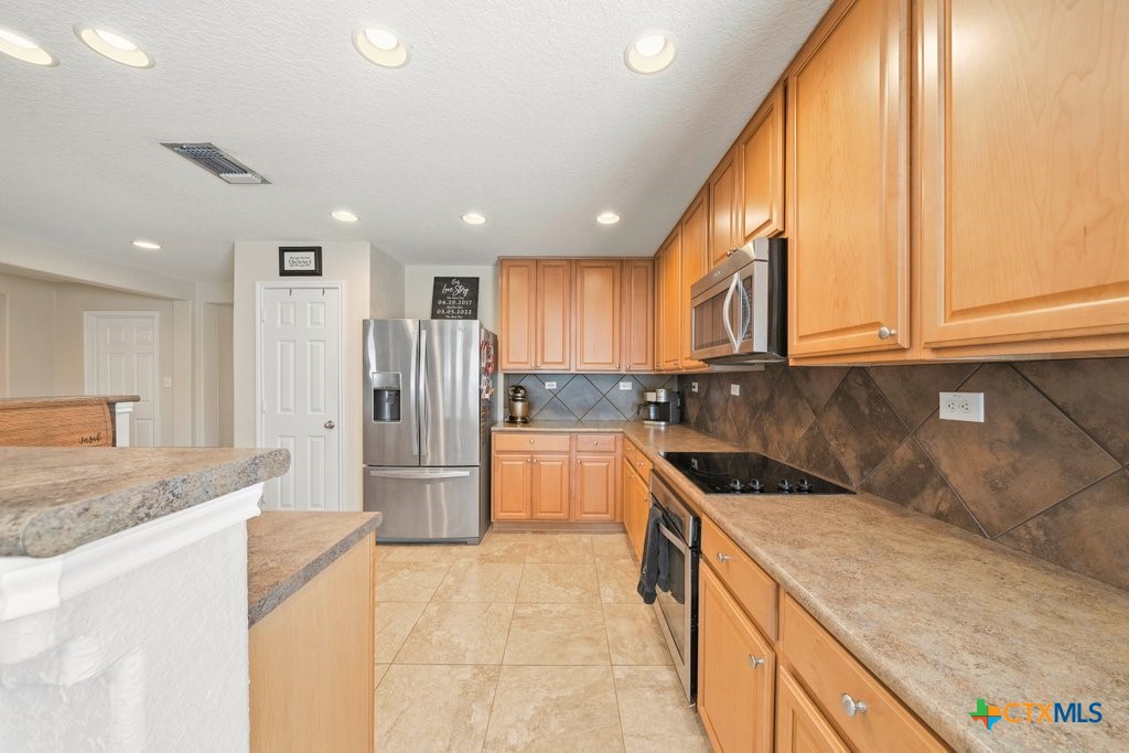 1474 Cutler Bay
