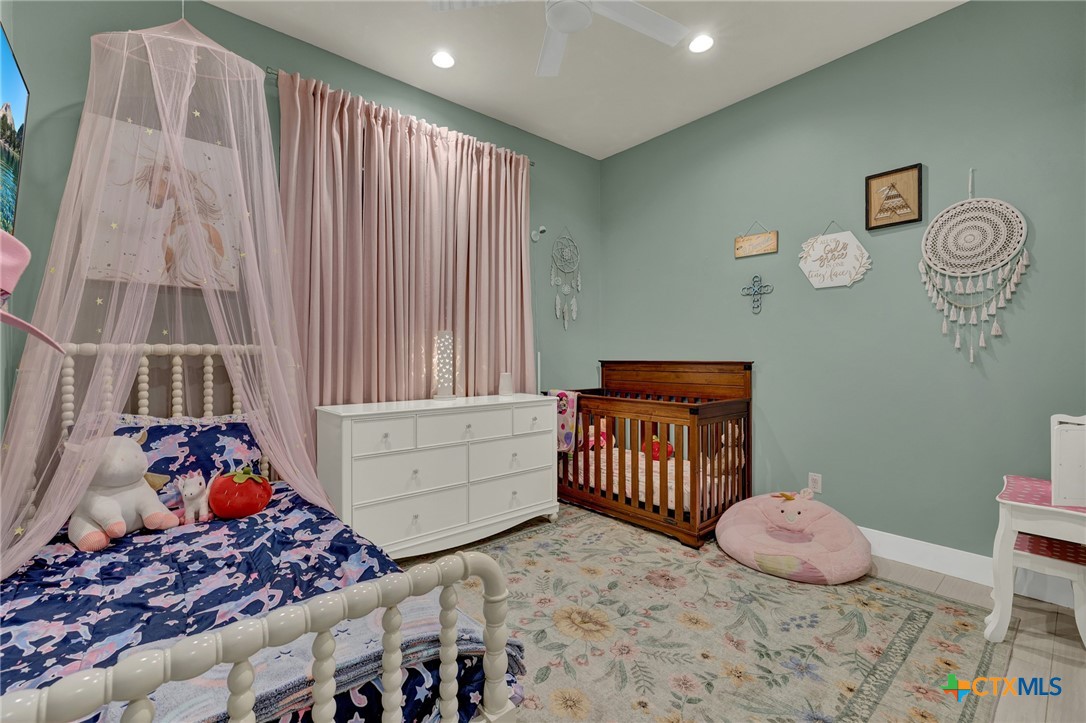 627 Hummingbird Hill