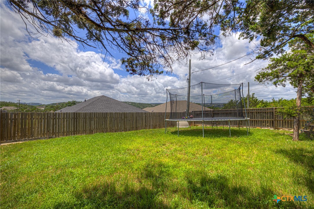 627 Hummingbird Hill