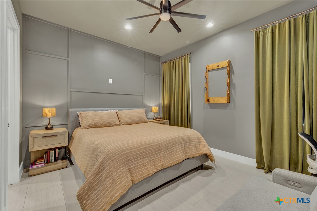 627 Hummingbird Hill