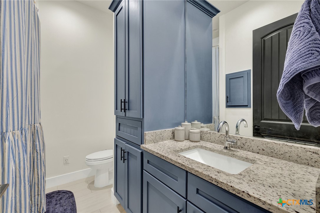 627 Hummingbird Hill