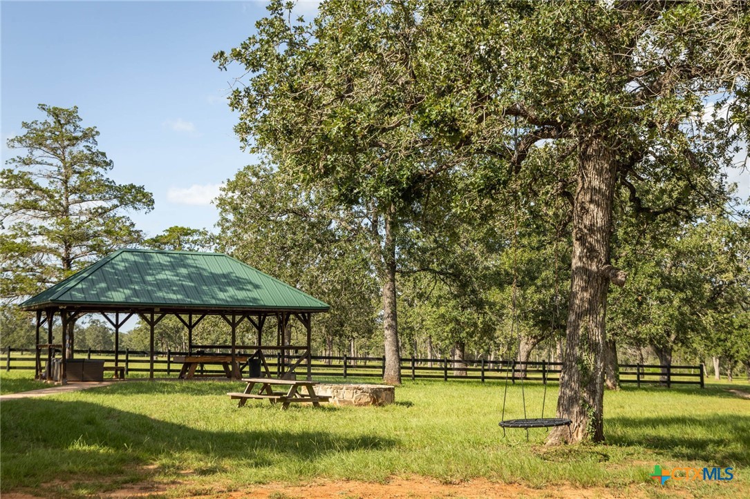 10488 Hwy 304