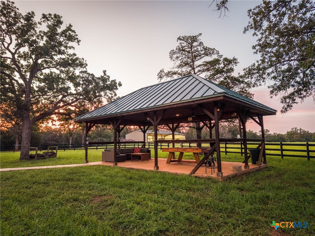 10488 Hwy 304