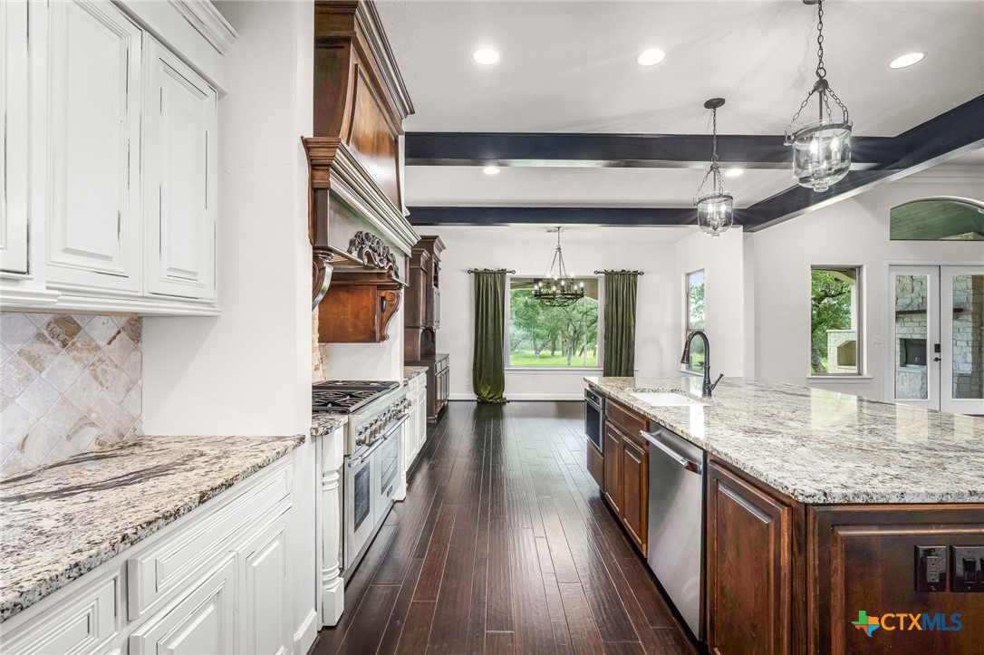 2573 Beaver Lane