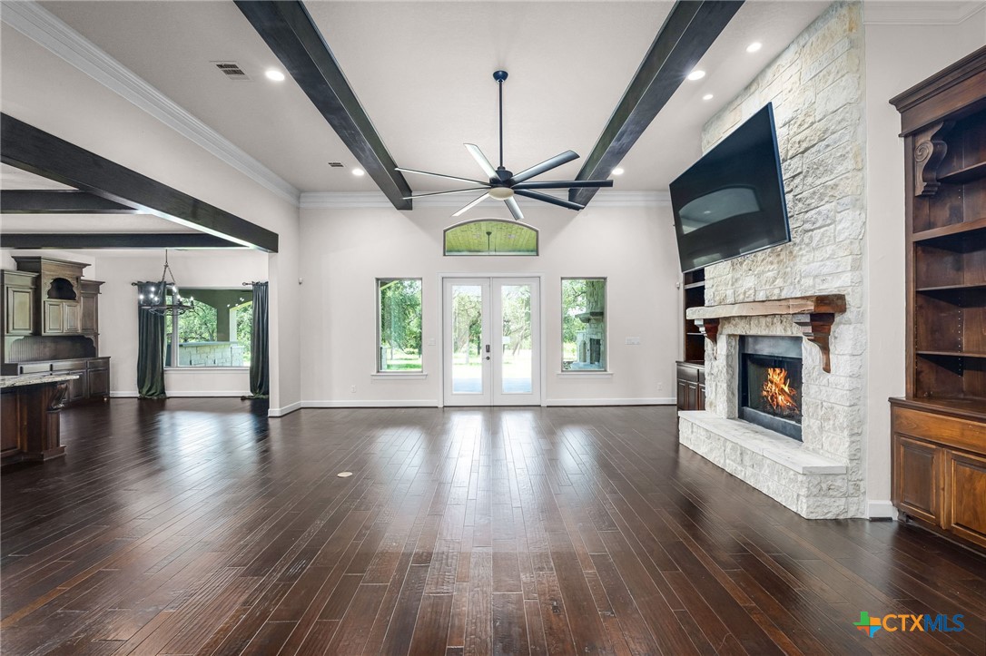 2573 Beaver Lane