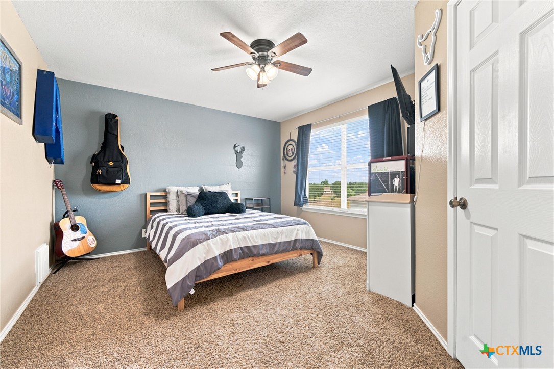 2214 Lakeline Drive