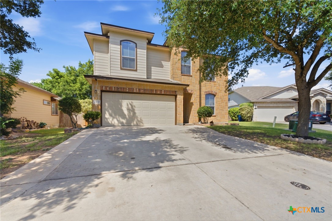 2214 Lakeline Drive