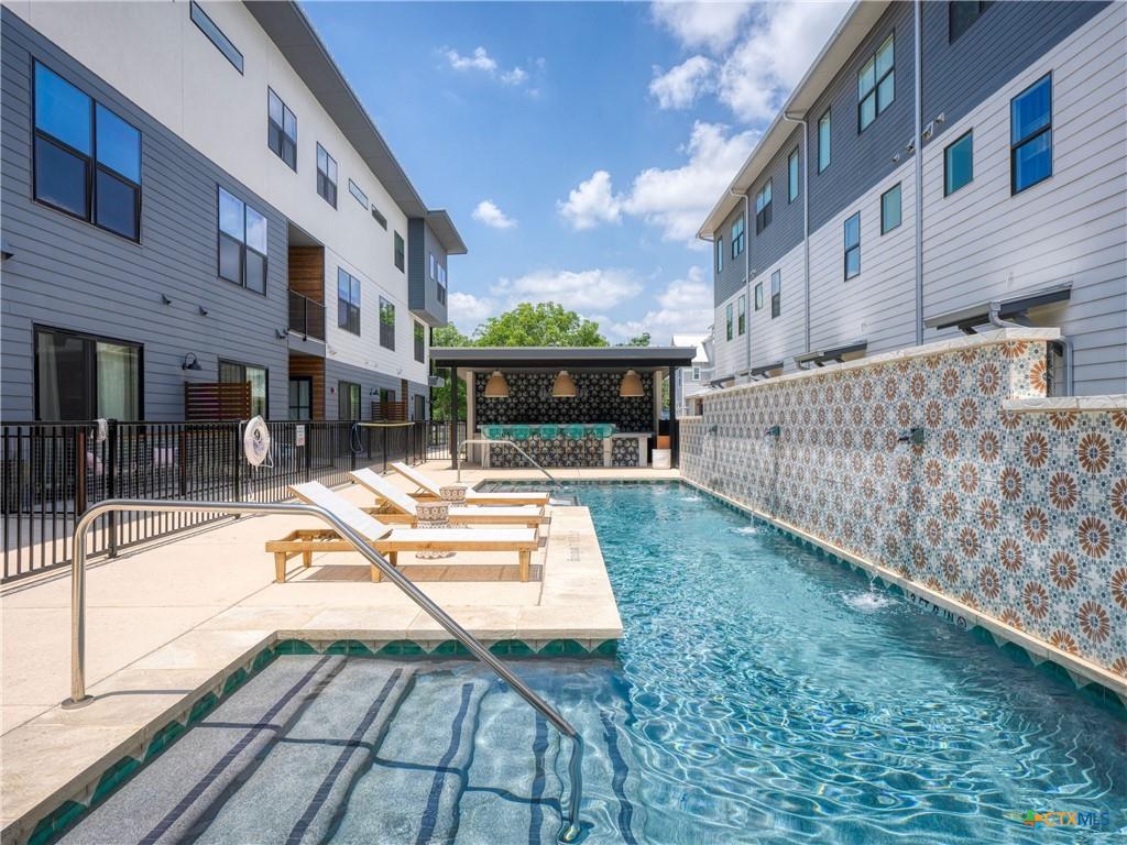 1208 N Academy Ave UNIT 2203