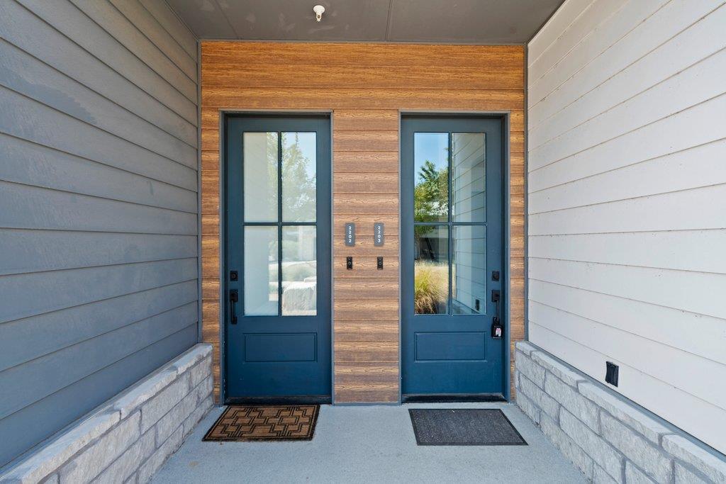 1208 N Academy Ave UNIT 2203