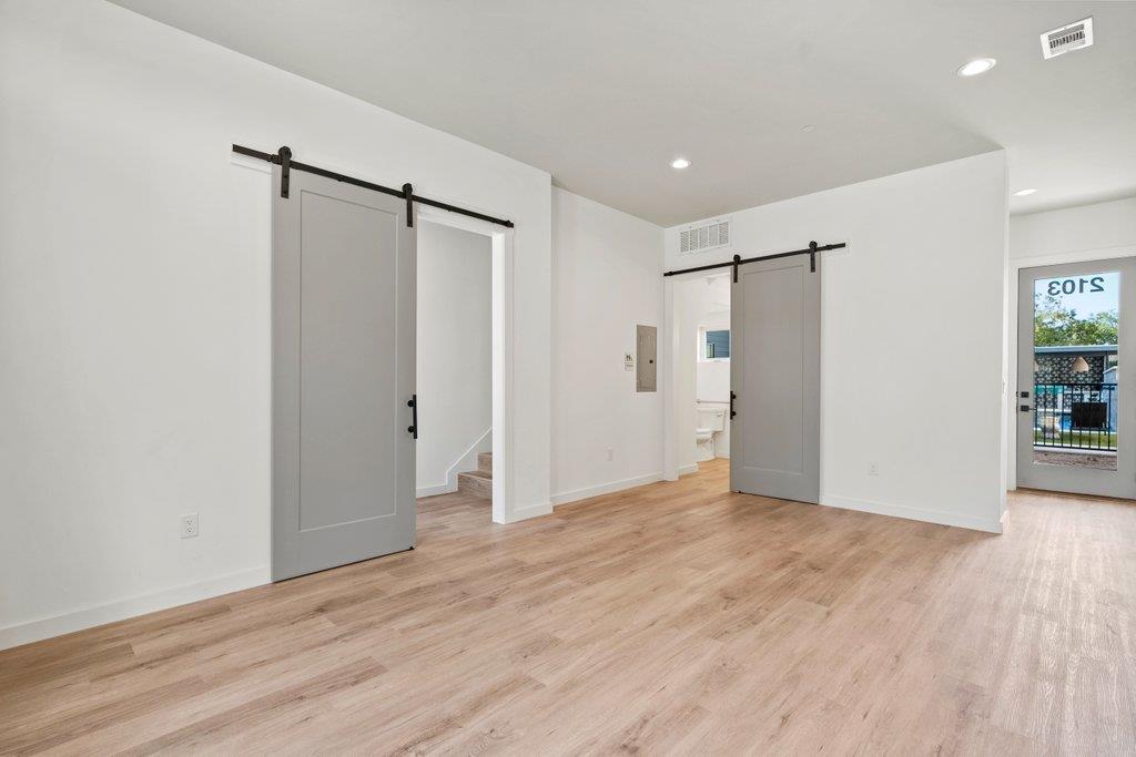 1208 N Academy Ave UNIT 2203