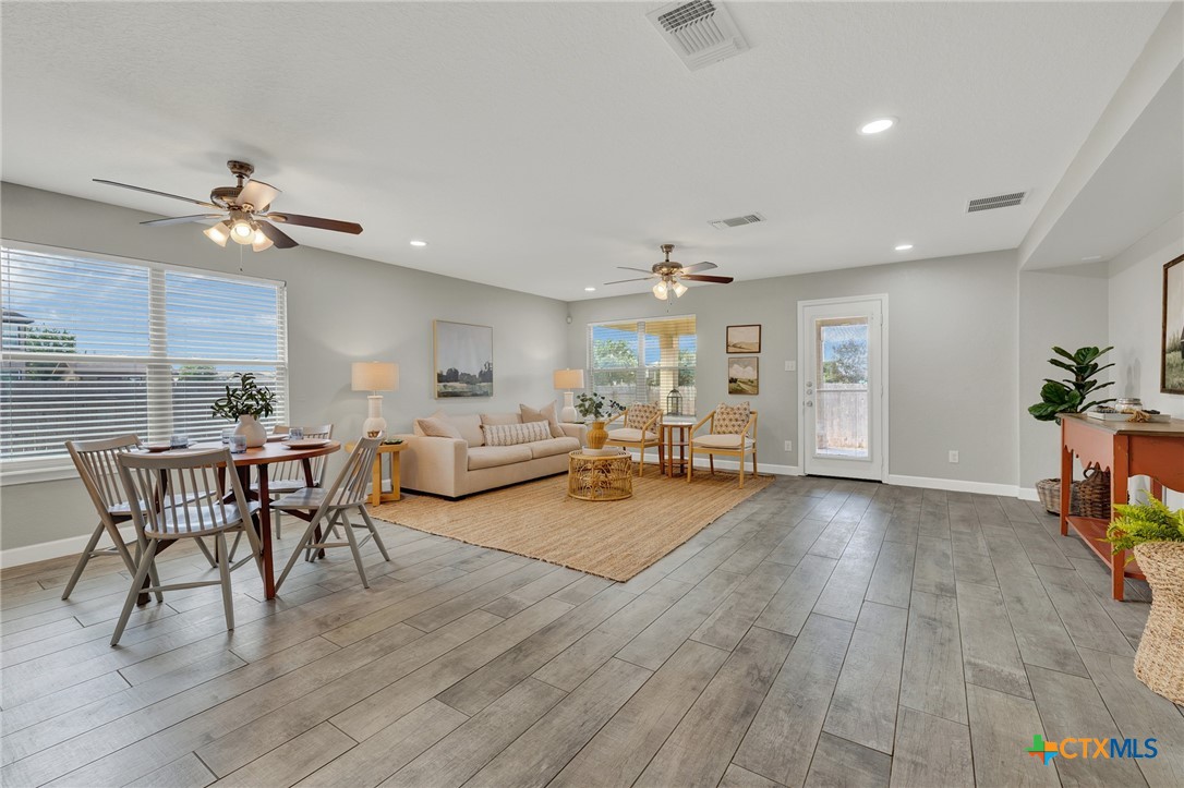 1442 Jordan Crossing