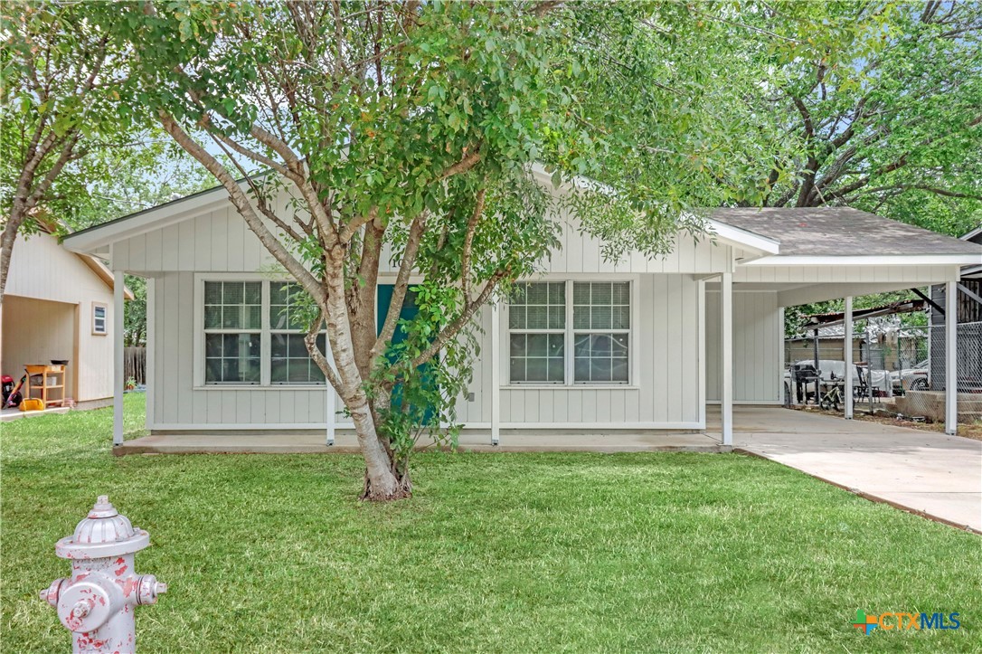 1037 N Guadalupe Street