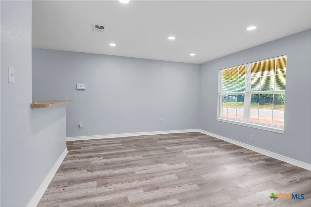 1037 N Guadalupe Street