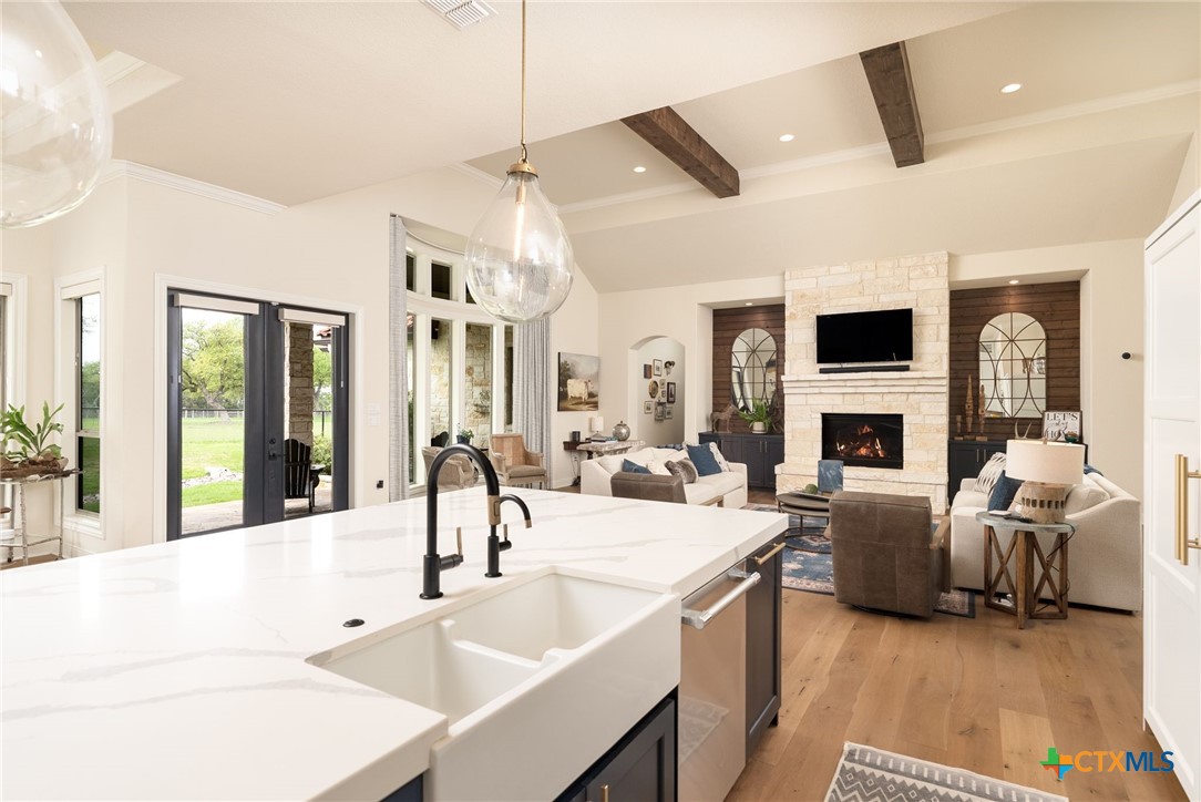 376 San Marcos Trail