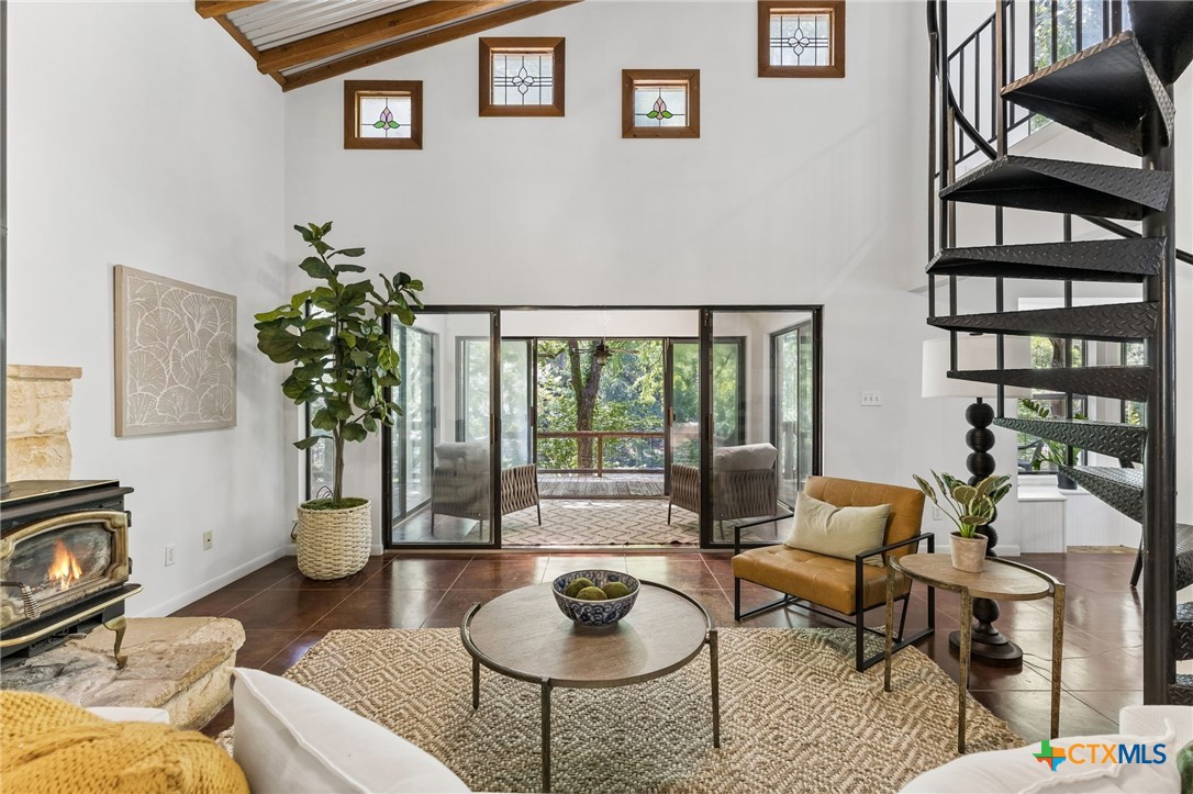 1648 Ponderosa Drive