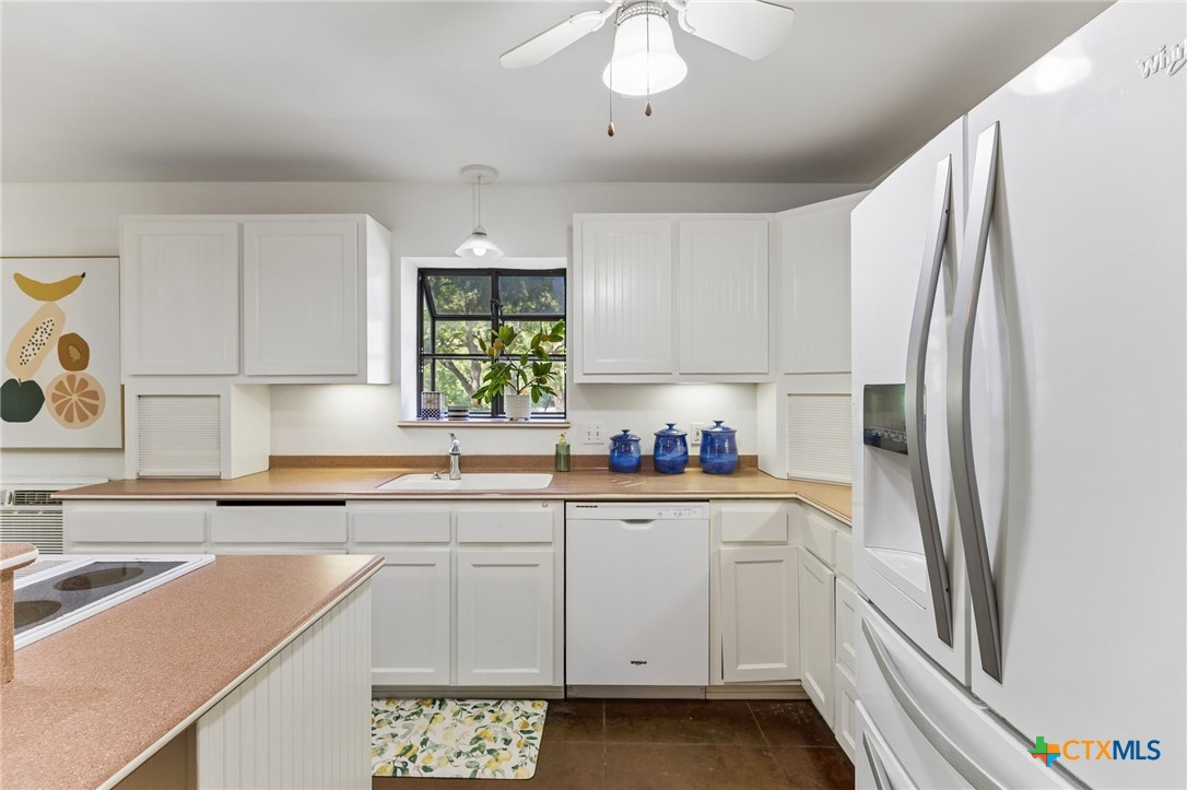 1648 Ponderosa Drive