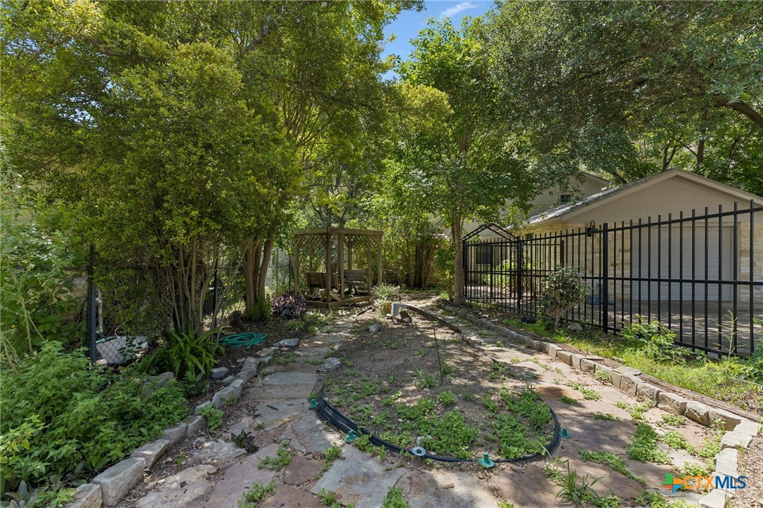 1648 Ponderosa Drive