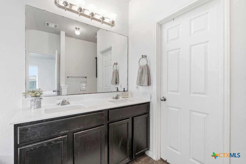 2616 Diamondback Trail