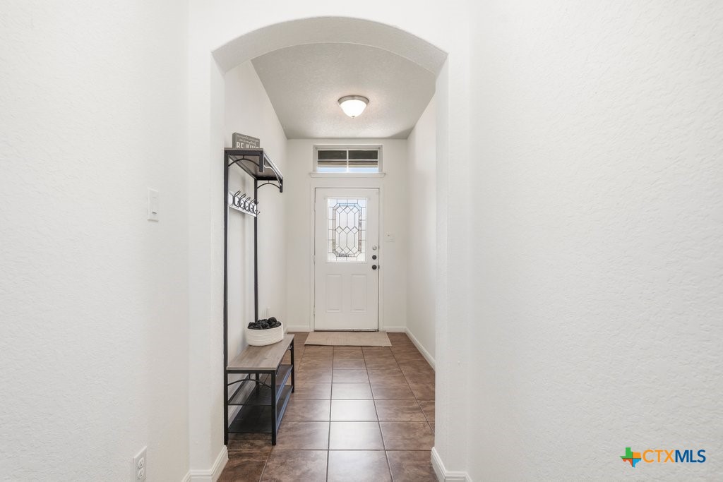 2616 Diamondback Trail