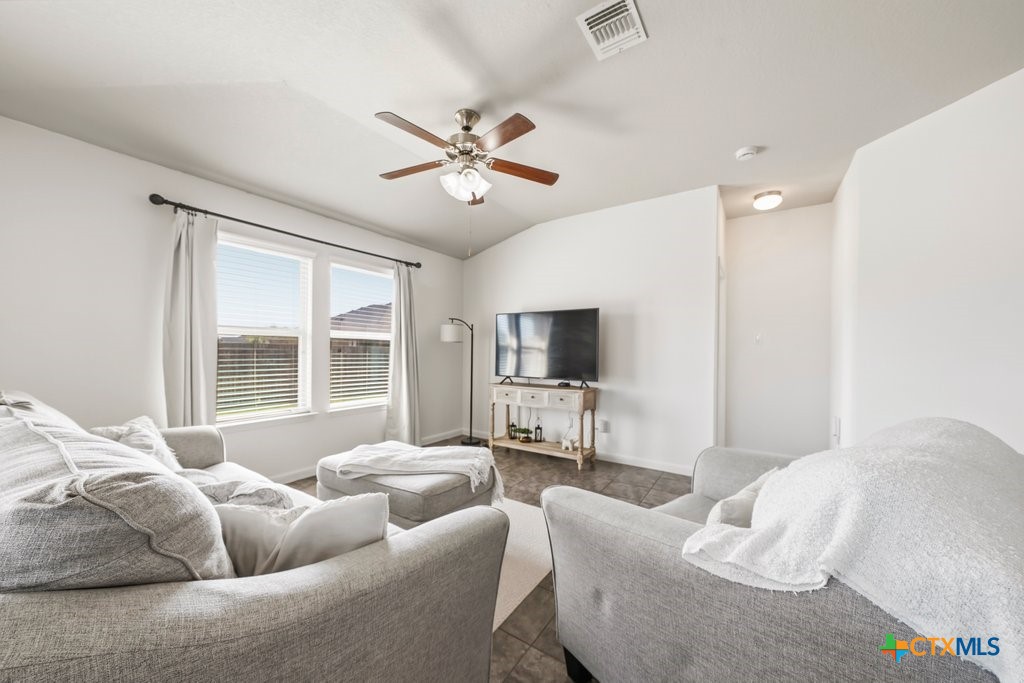 2616 Diamondback Trail