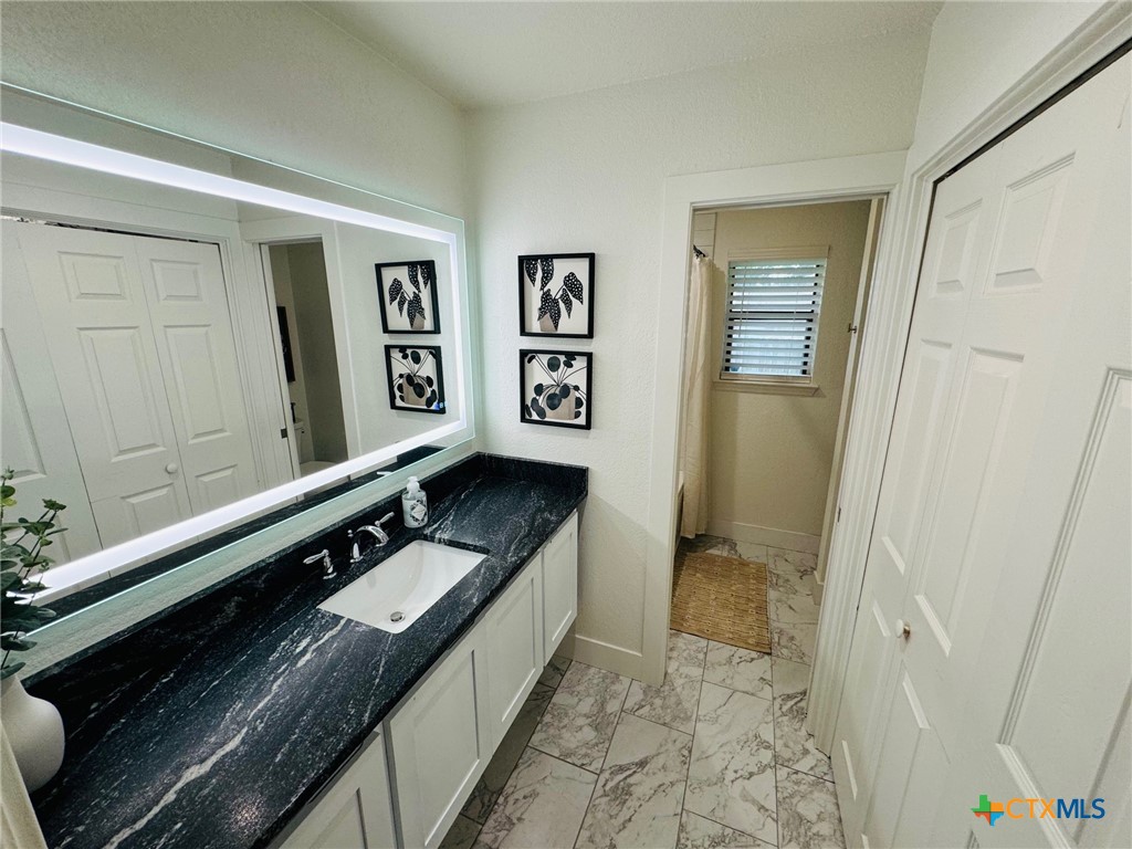 1234 Bluff Creek Circle