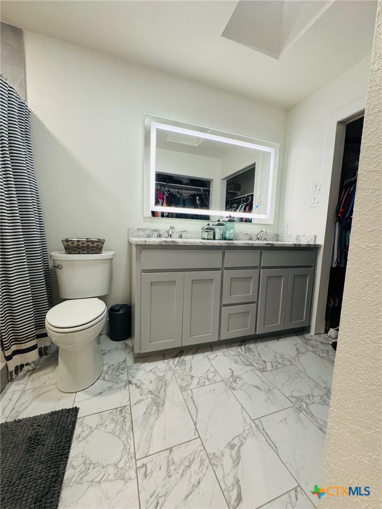 1234 Bluff Creek Circle