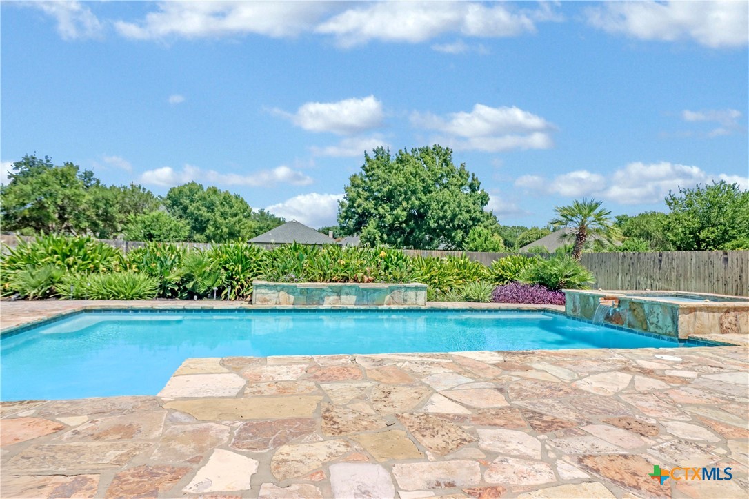 317 Sol Del Rio