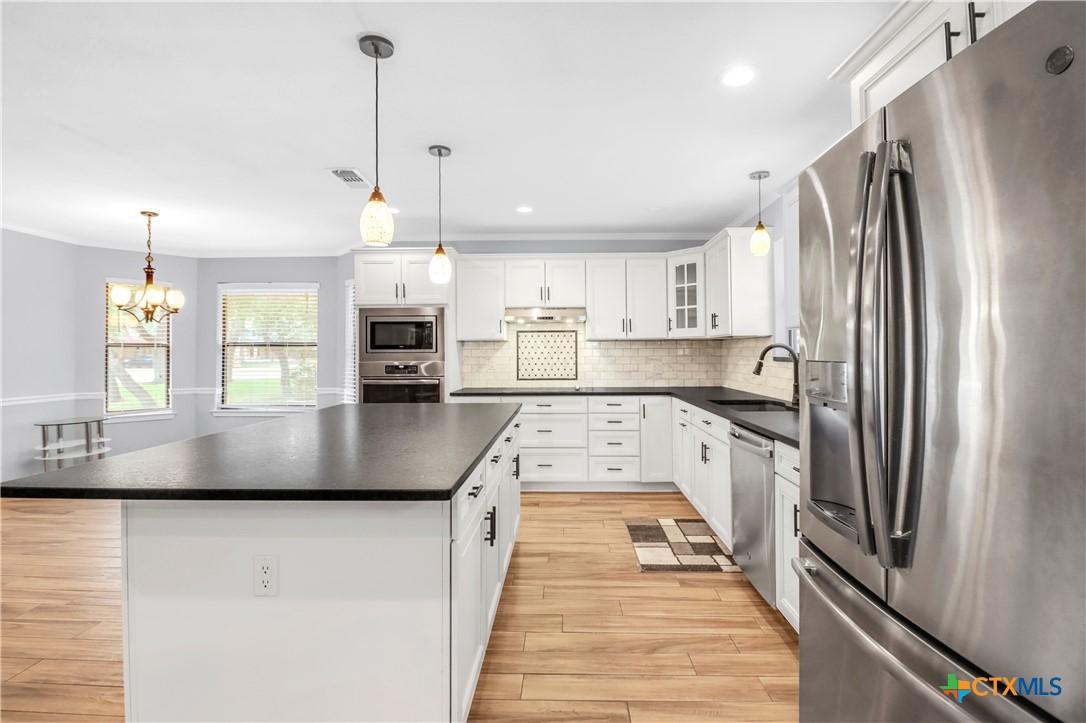146 Twin Oak Road