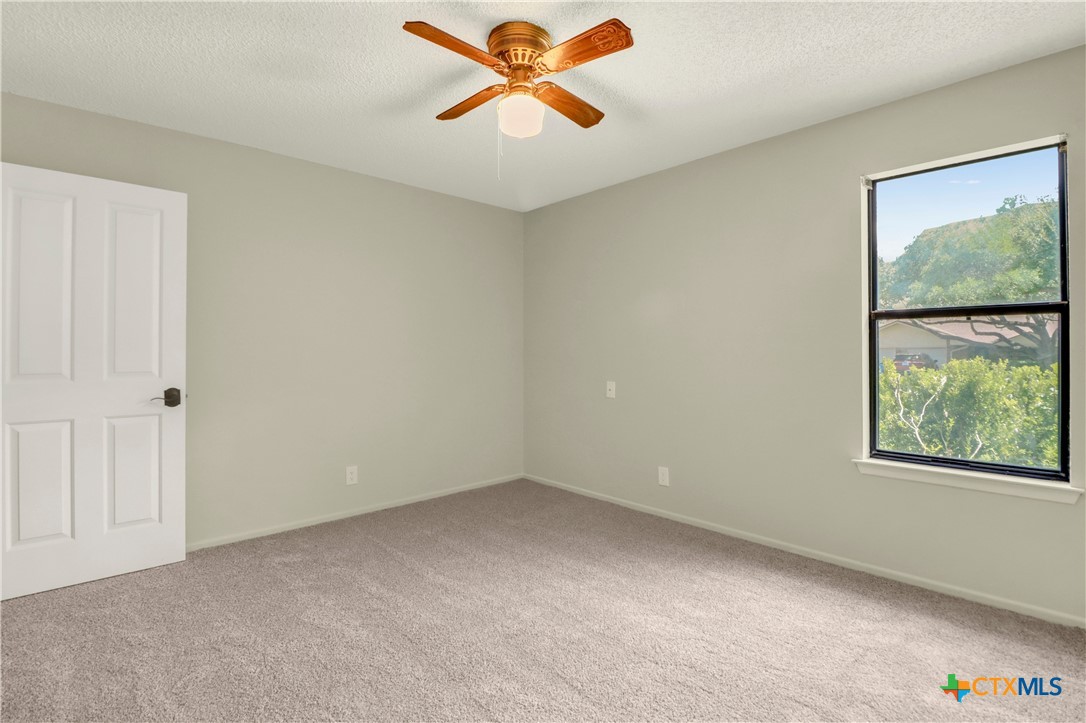 146 Twin Oak Road
