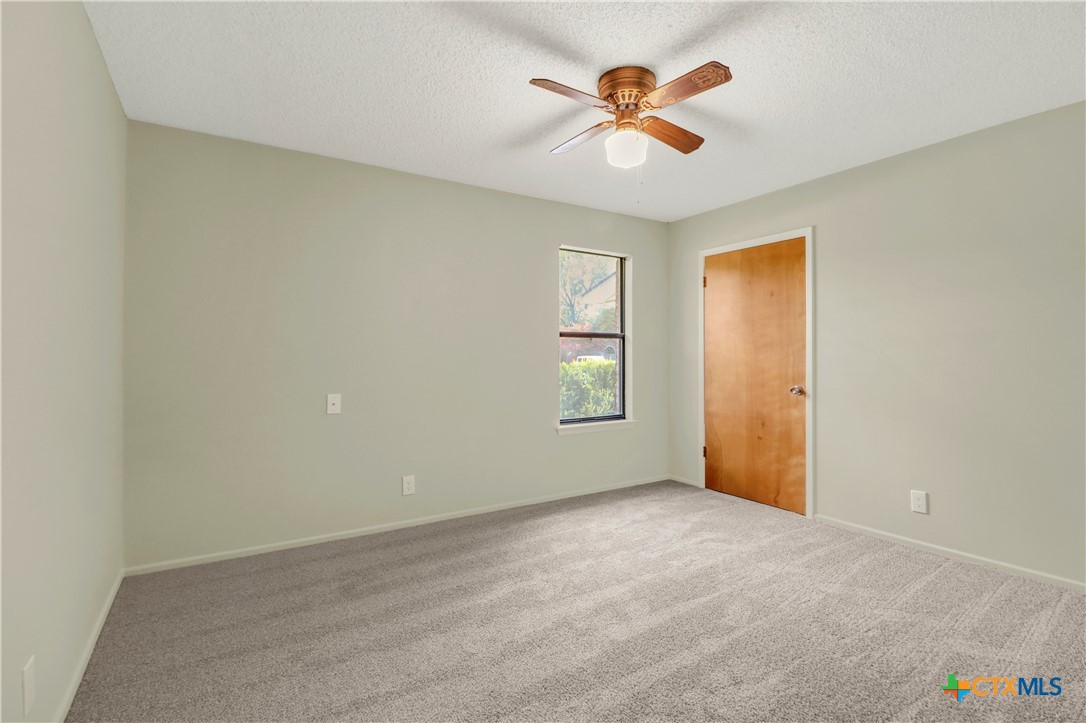 146 Twin Oak Road