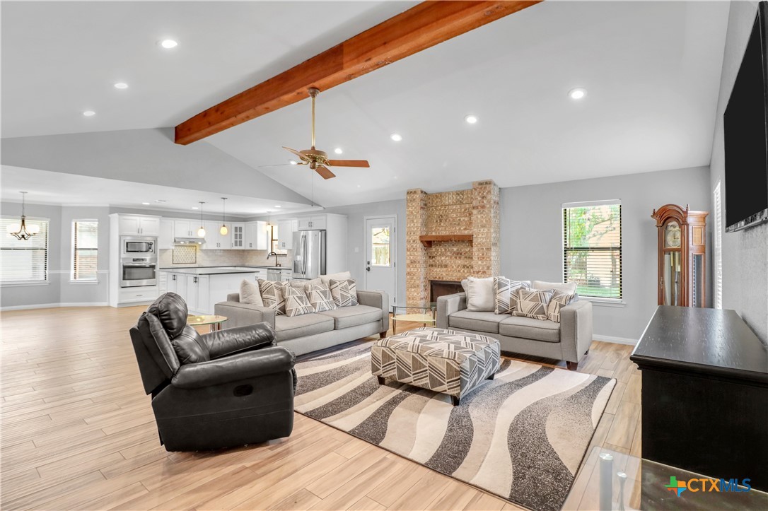 146 Twin Oak Road