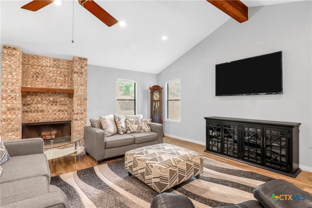 146 Twin Oak Road