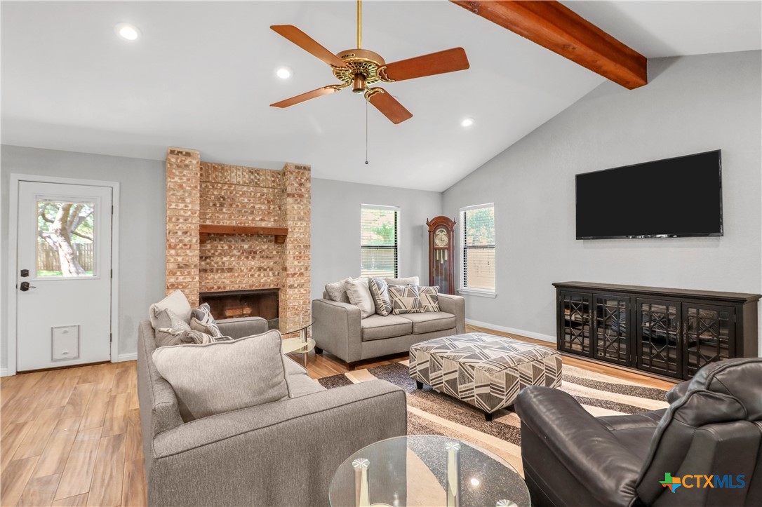 146 Twin Oak Road