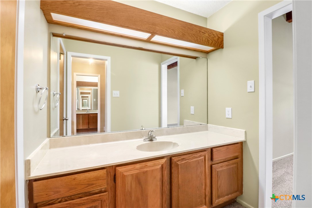 146 Twin Oak Road