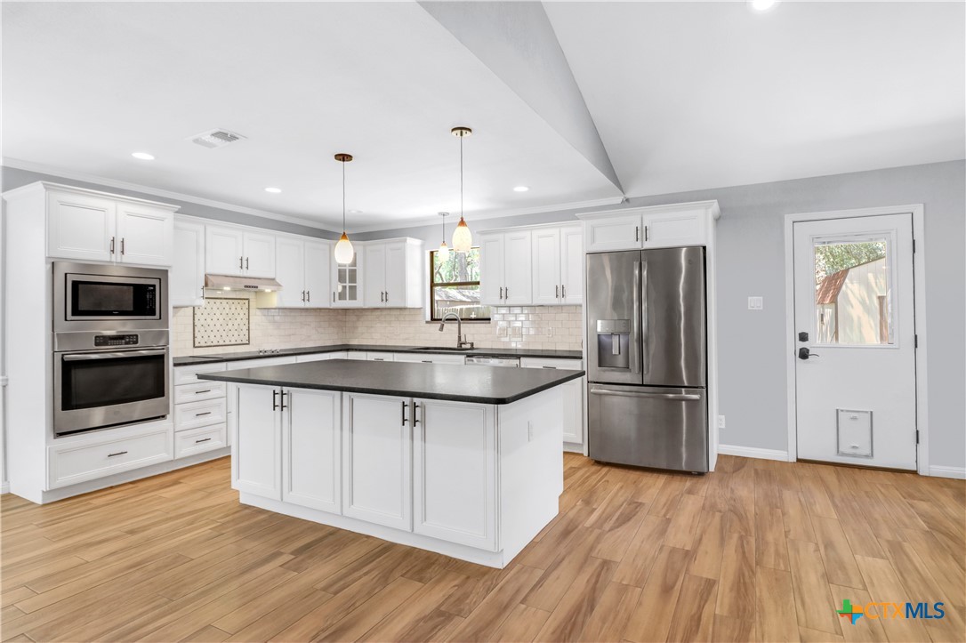 146 Twin Oak Road