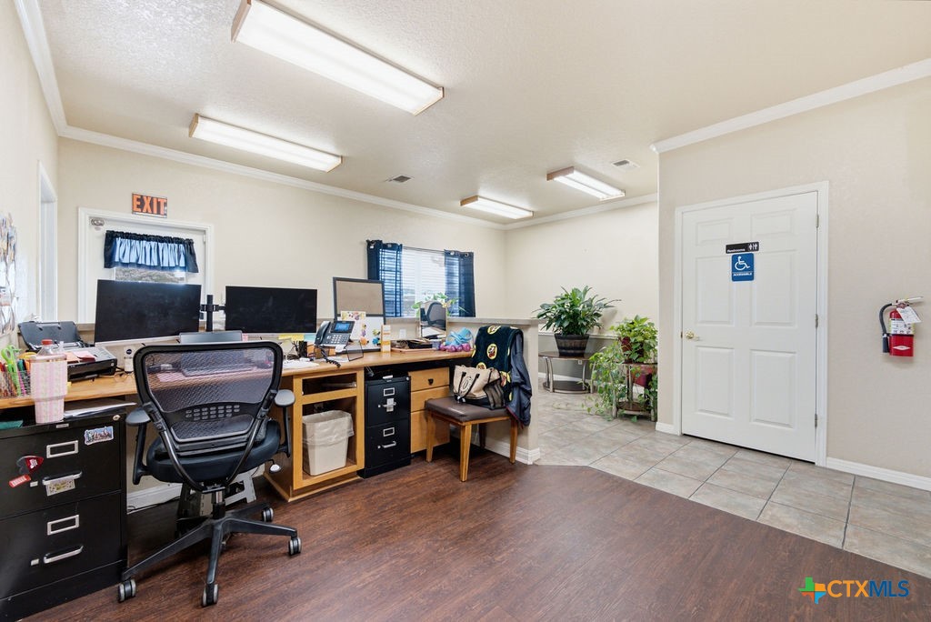 215 Courtyard Drive