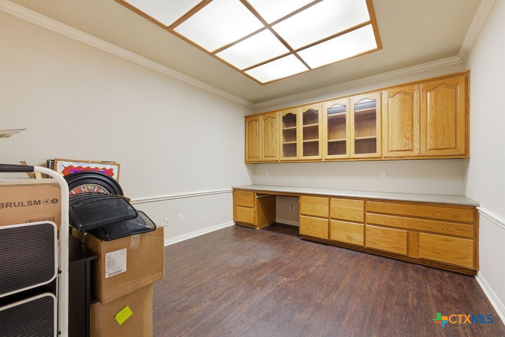 215 Courtyard Drive