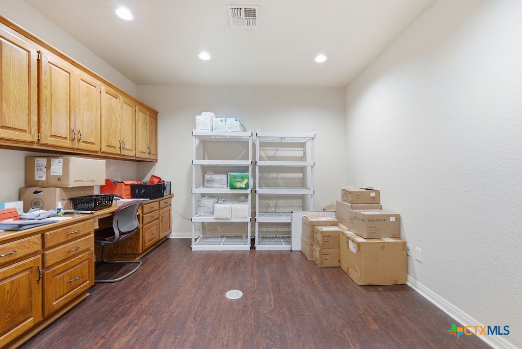 215 Courtyard Drive