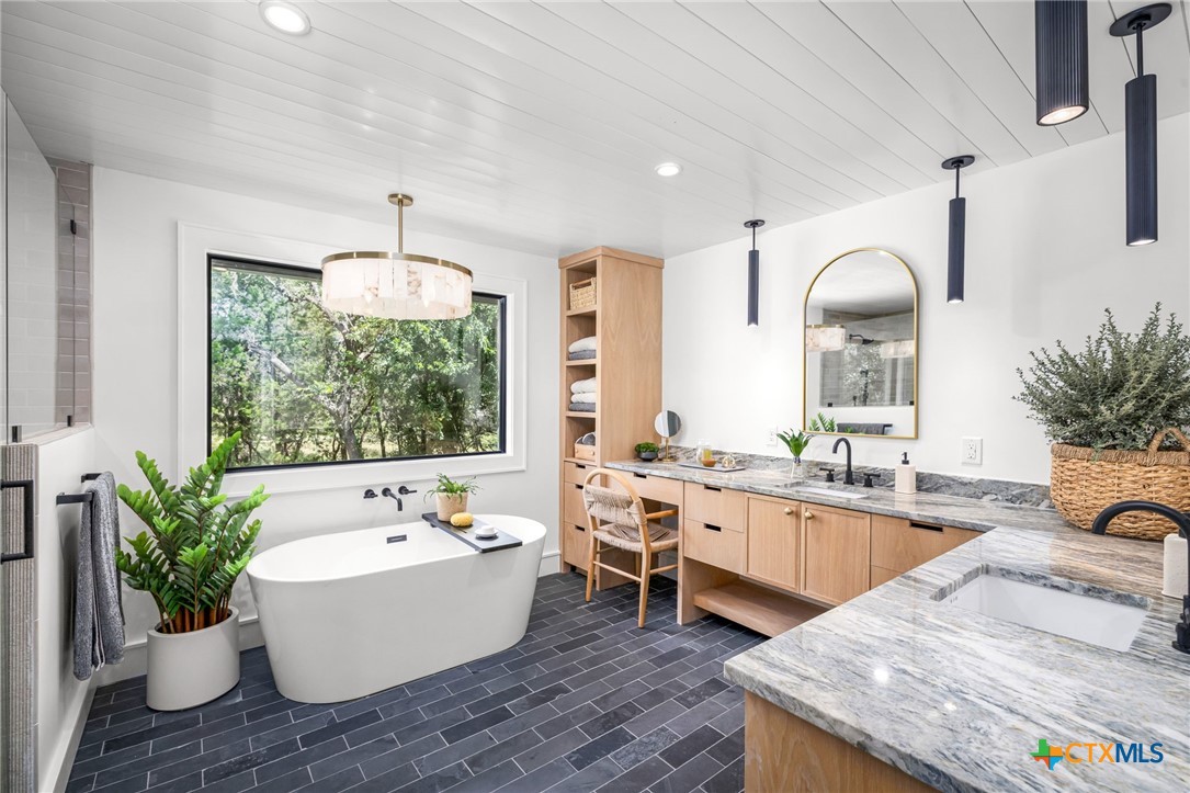 138 Hill Haven Drive