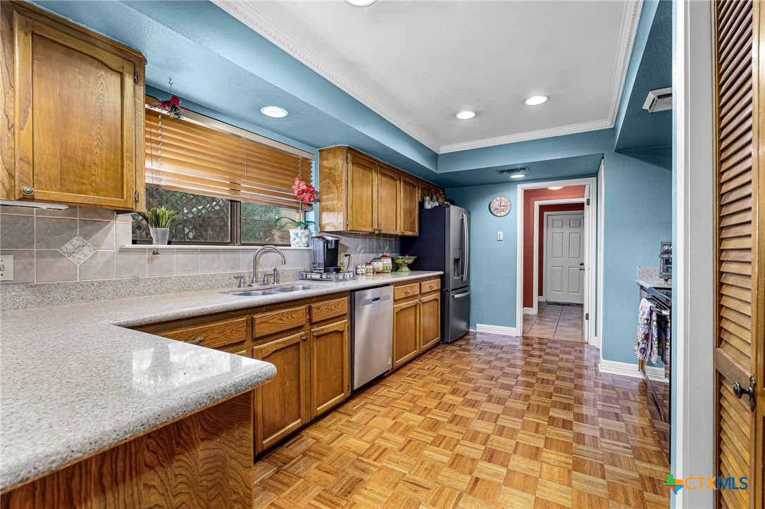 305 Westbend Circle