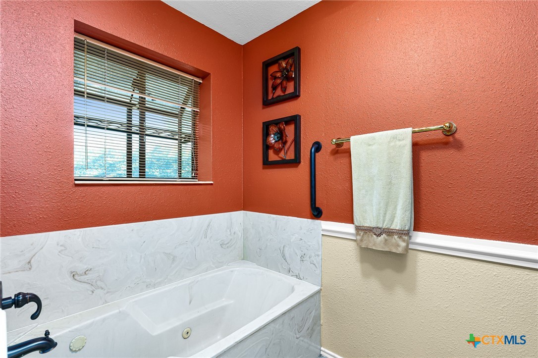 305 Westbend Circle