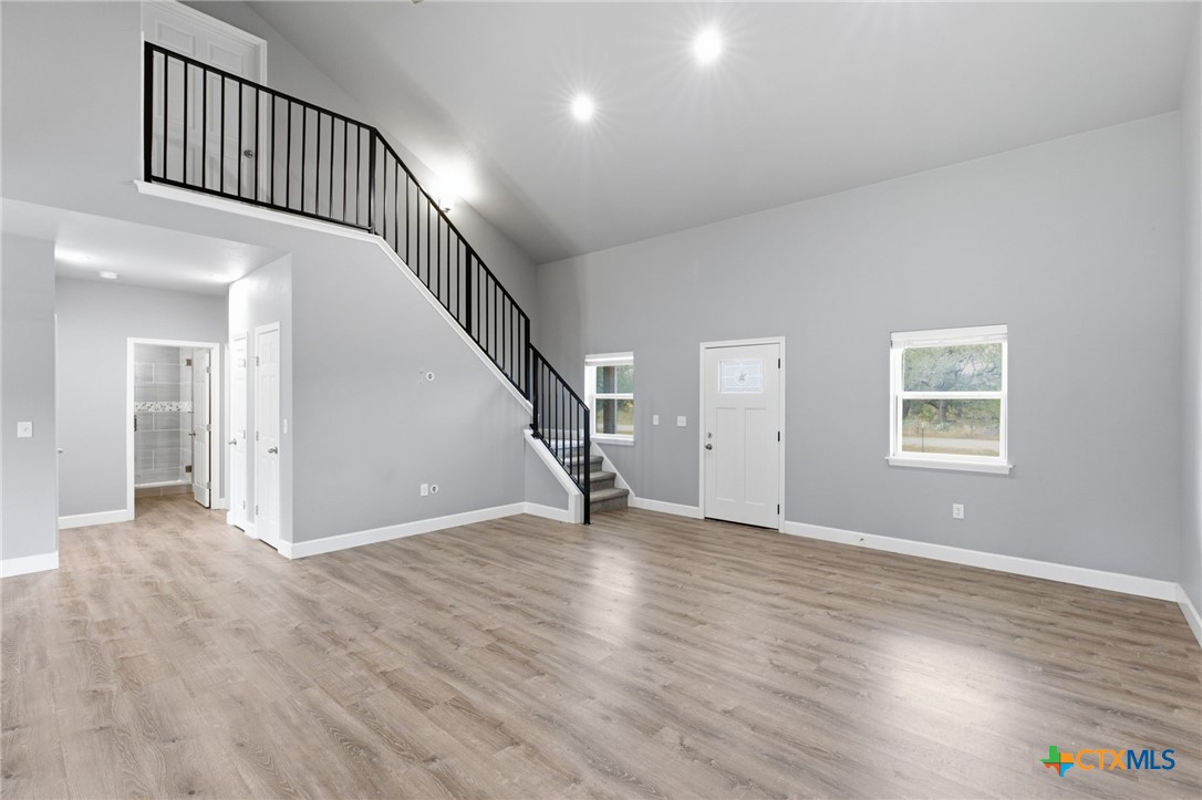 475 Cross Road