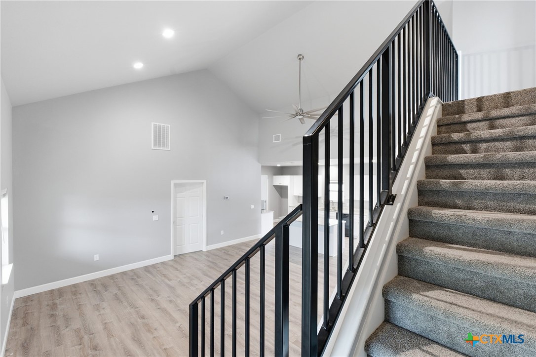 475 Cross Road