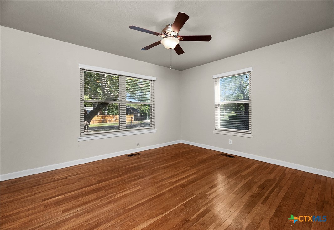 818 Mary Boulevard