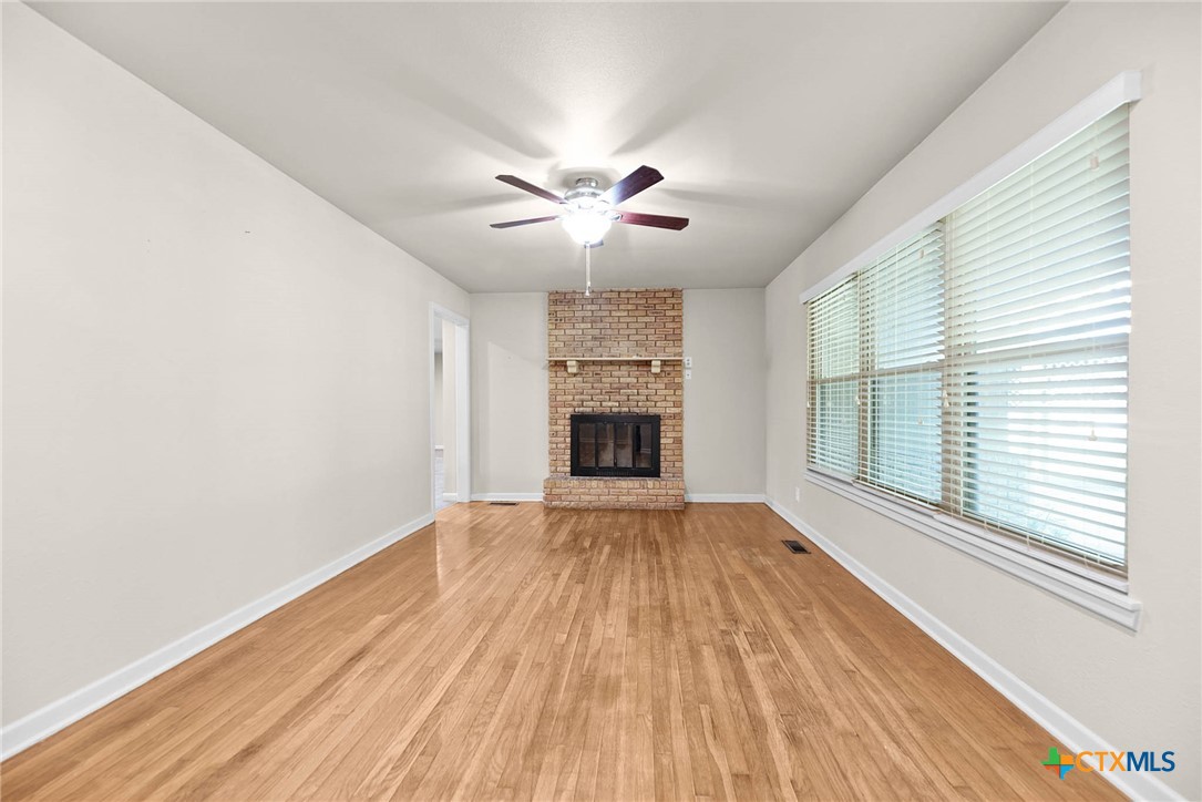 818 Mary Boulevard